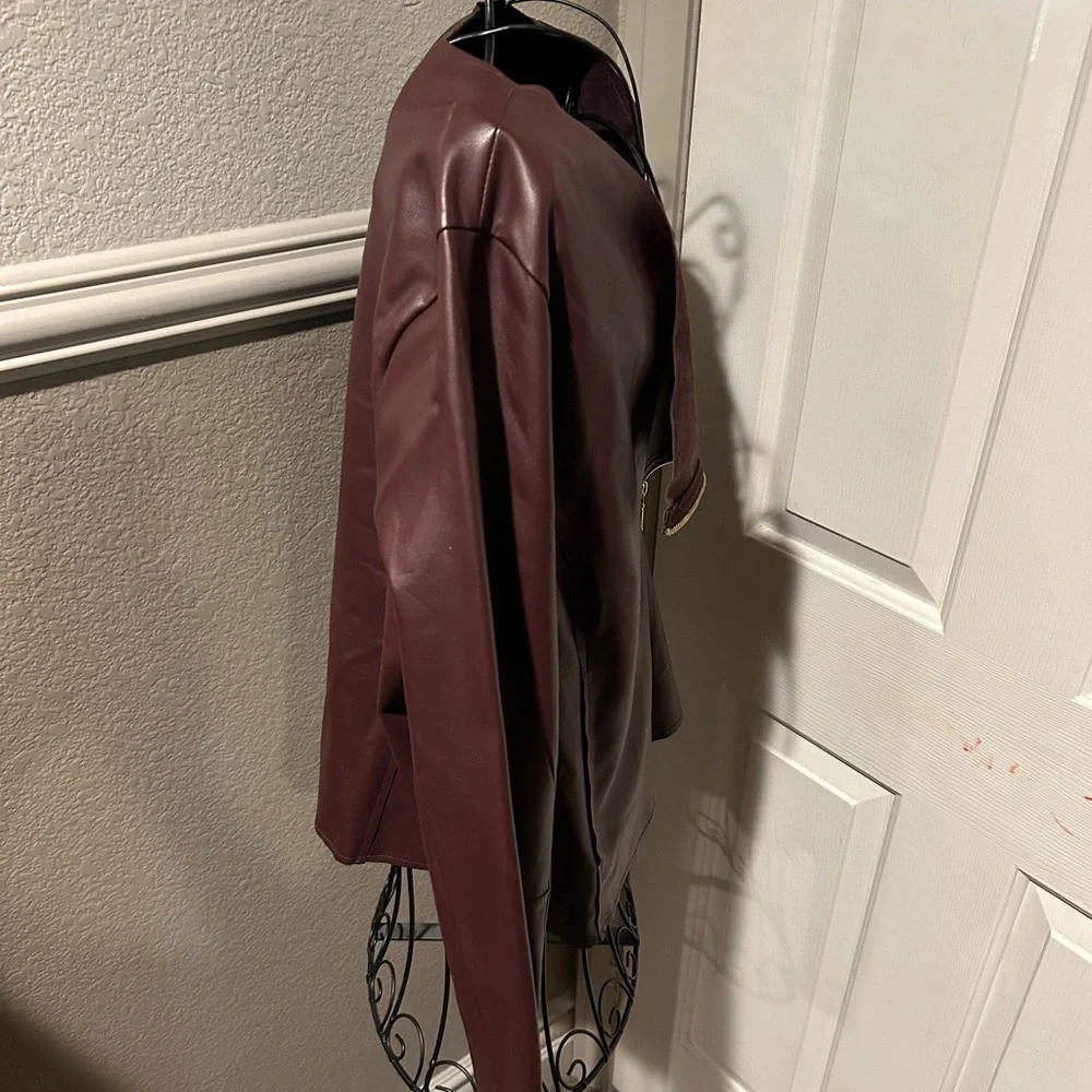 Worthington Plumb Faux Leather Zipper Jacket Size Large - Picture 3 of 9
